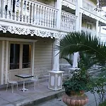 מלון La Maison Blanche 3*