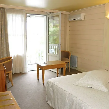 La Maison Blanche 3*
