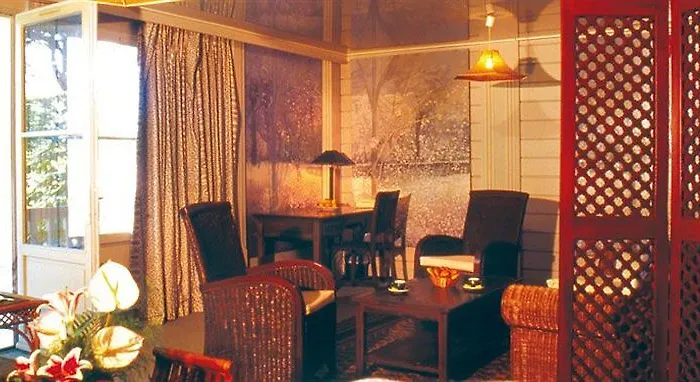 La Maison Blanche Hotel 3*