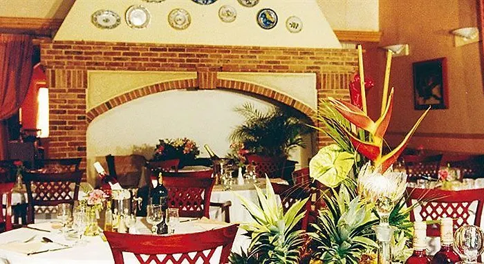 Hotel La Maison Blanche 3*