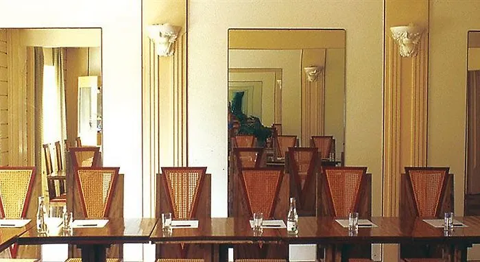 La Maison Blanche Hotel 3*