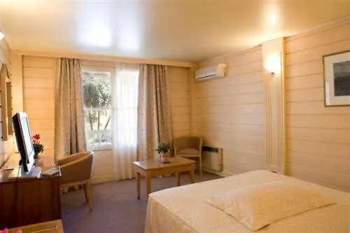 La Maison Blanche 3*