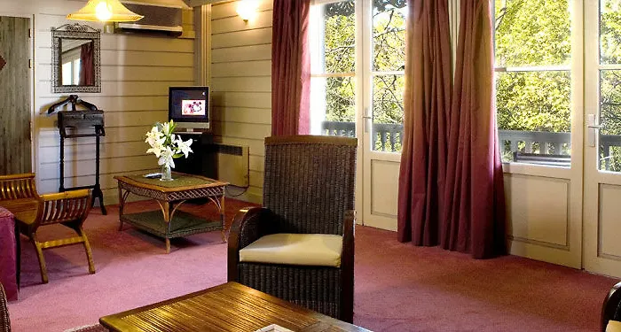 La Maison Blanche Hotel